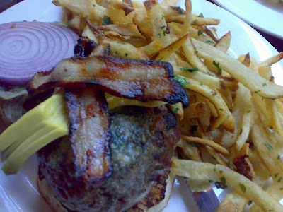 Home of the Pug Burger – The Hungry Cat