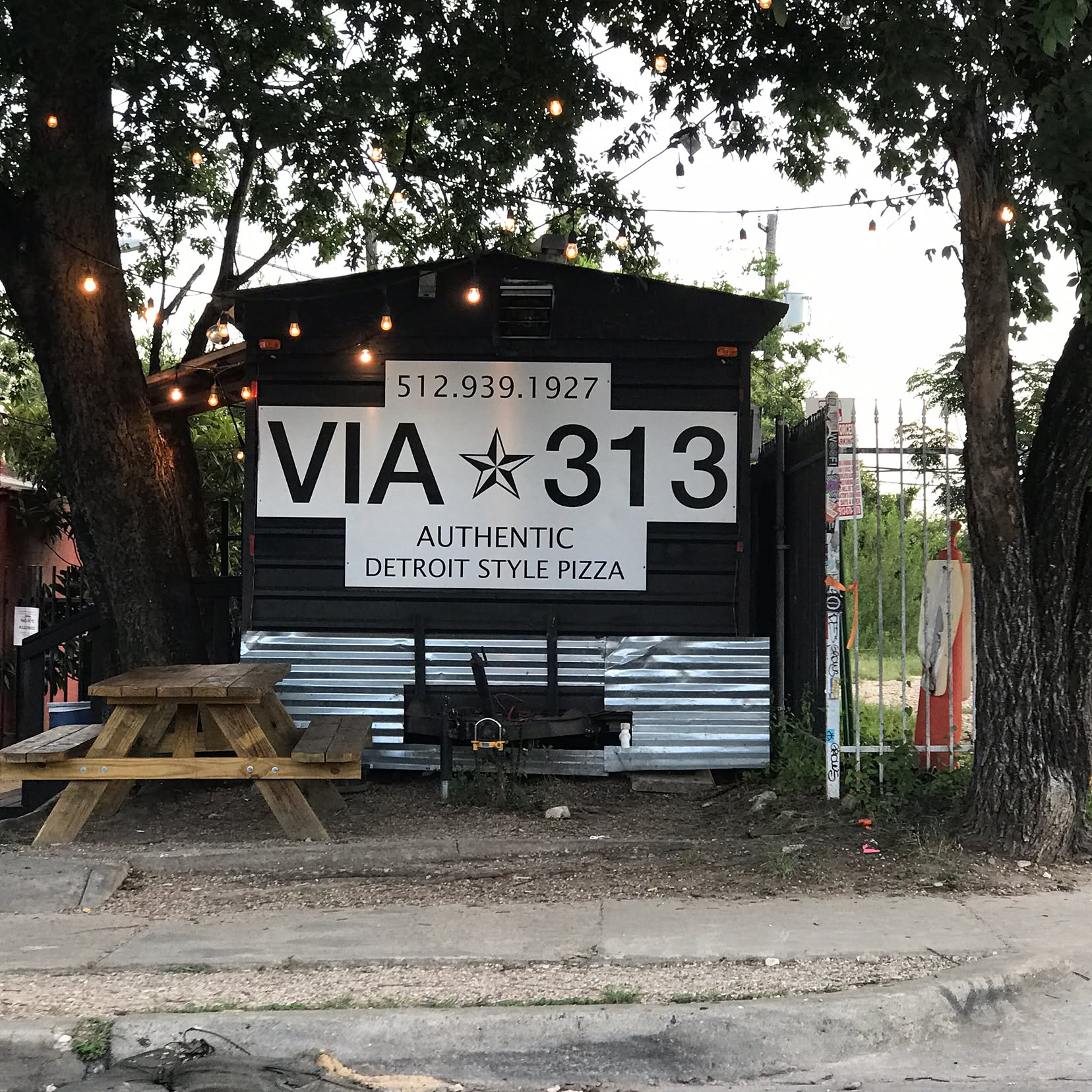 the Detroiter and Cadillac pizza