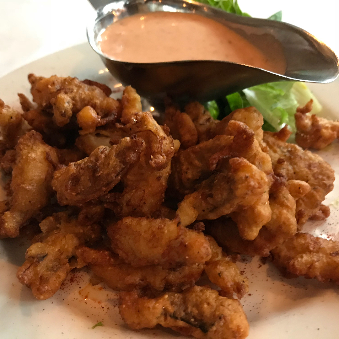 we had fried green tomatoes, fried frog legs, popcorn crab