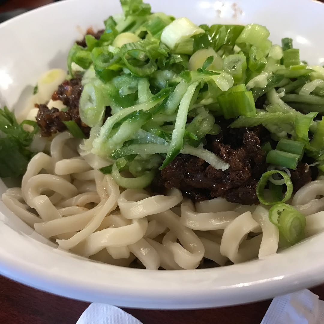 Beef noodle soup 牛肉麵, minced pork noodles 雜醬麵, fried pork chop with rice 排骨飯,...