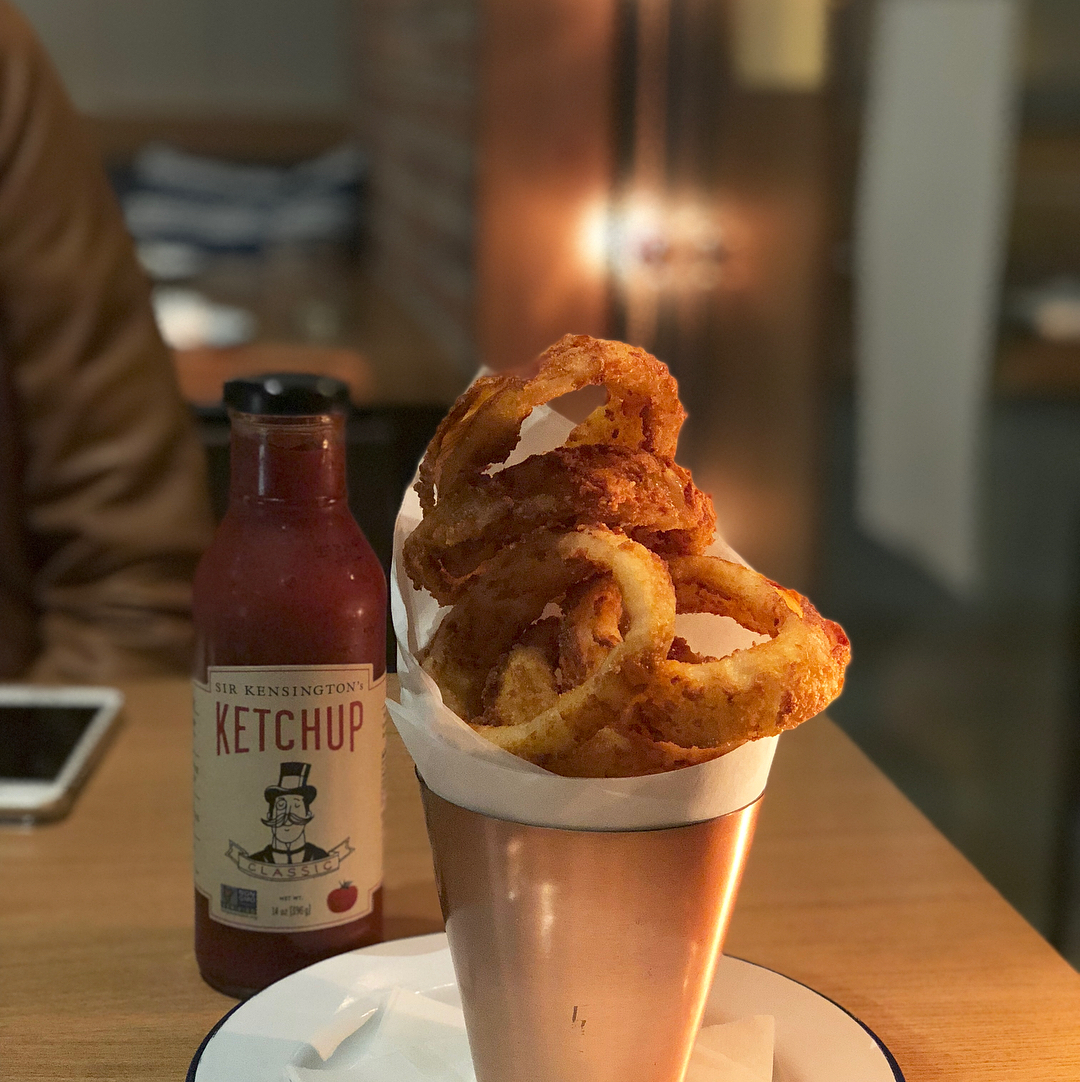 Burgers and fish at  Stinko 2