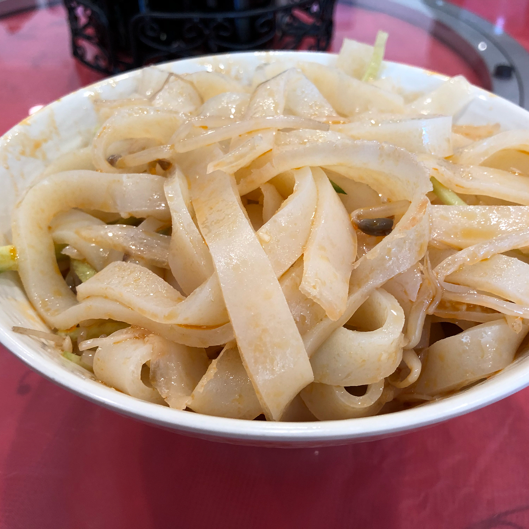Shaanxi Lunch in Rou Jia Mo 肉夾饃 diced lamb pita and Liang Pi 涼皮 spicy cold n...