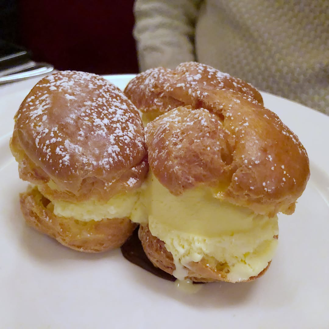 Afternoon tea at Balthazar