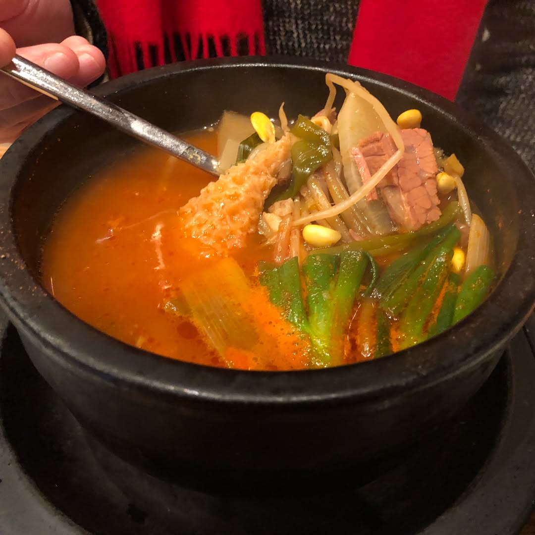 Seolleongtang at Gammeeok, in NYC Koreatown