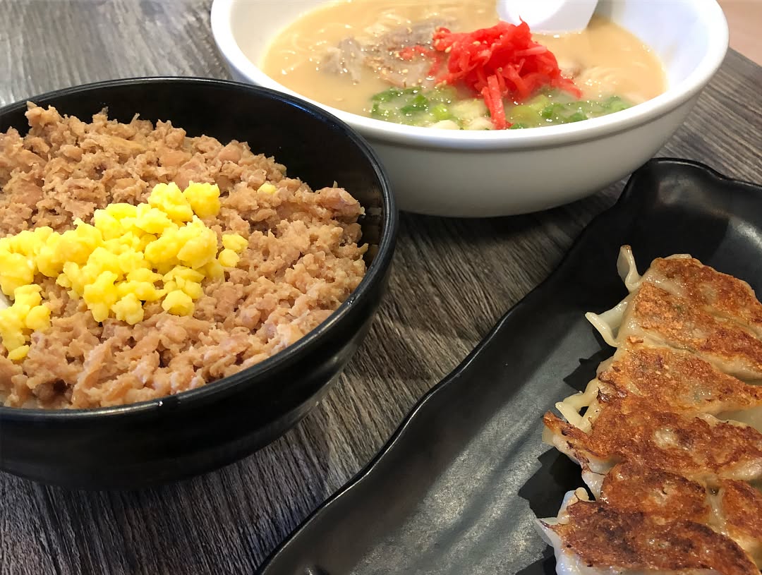 Lunch with Shanghai friends, who now live in Irvine