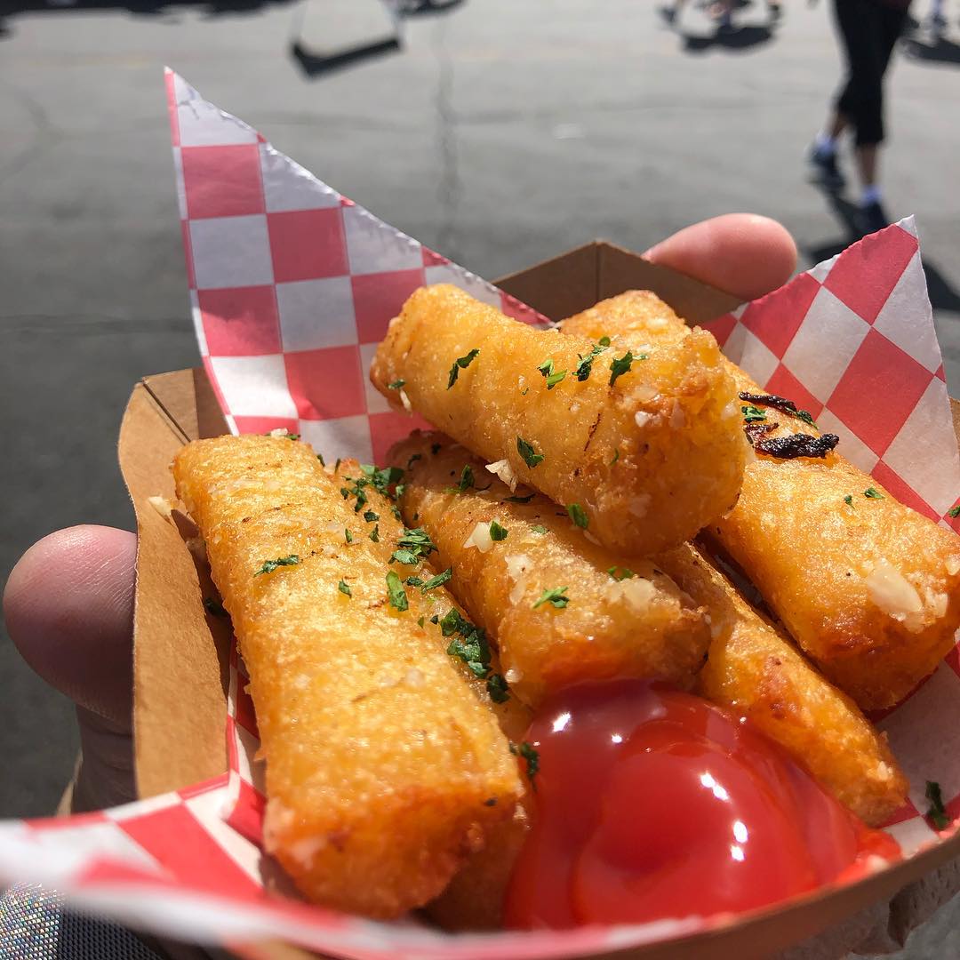 Great Sunday with the family pigging our at LA’s Smorgasburg