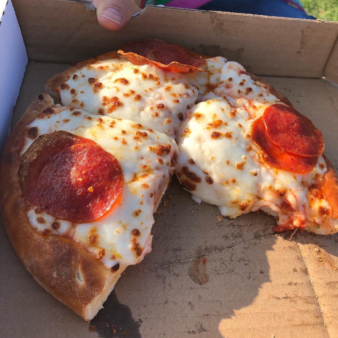 Food Truck Feasting at the Rose Bowl
