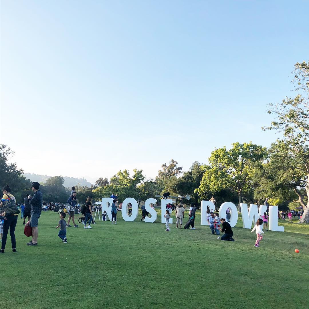 Food Truck Feasting at the Rose Bowl