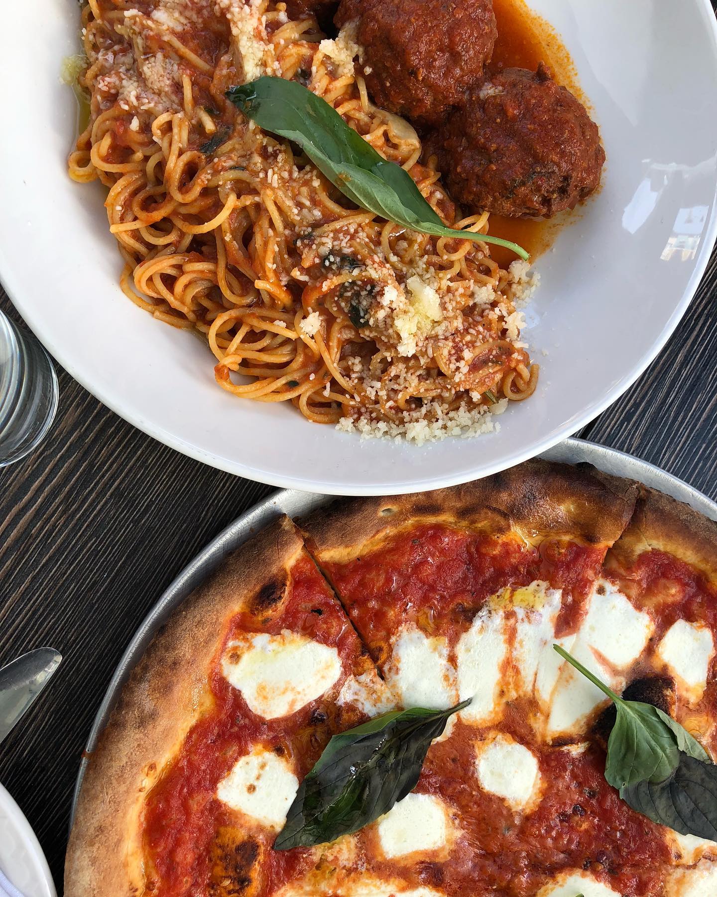 Pizza and pasta at Gelso & Grand