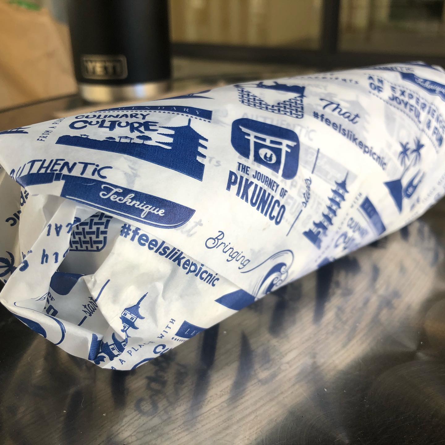 Chicken sando at pikunico