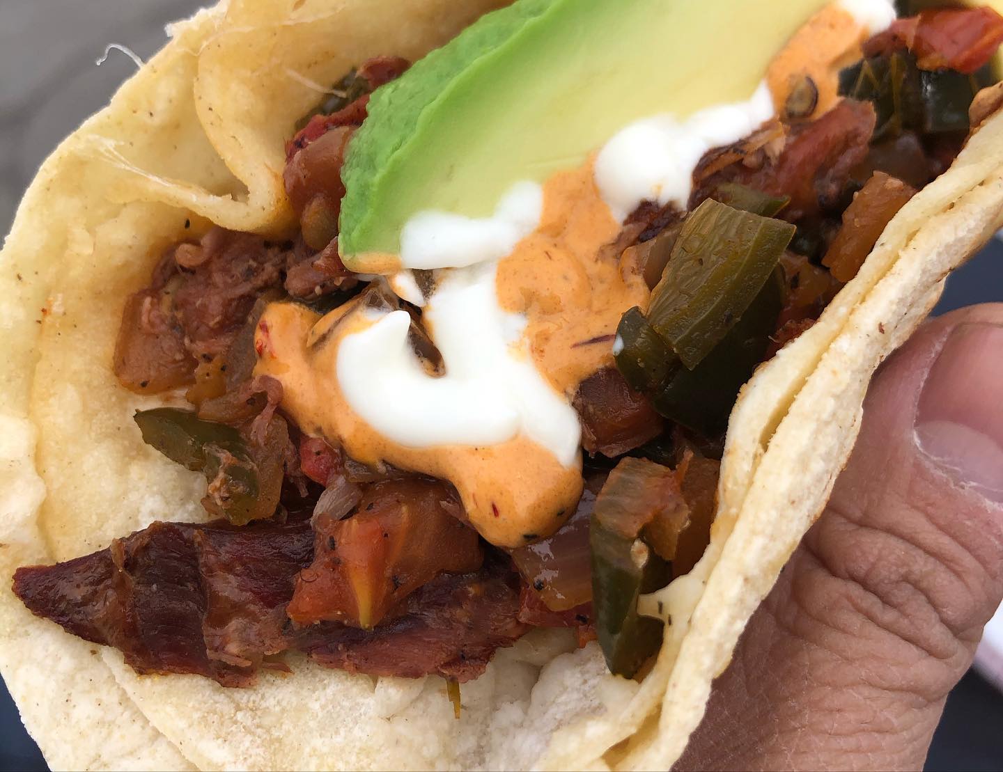 Fish tacos and ceviche/aquachiles con mango