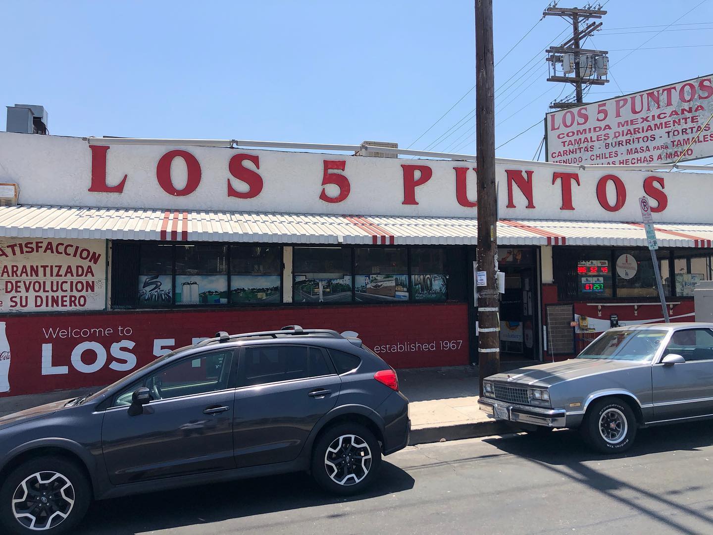 The next stop of the Chronicles of Carnitas of East Los Angeles is at Los Cin...