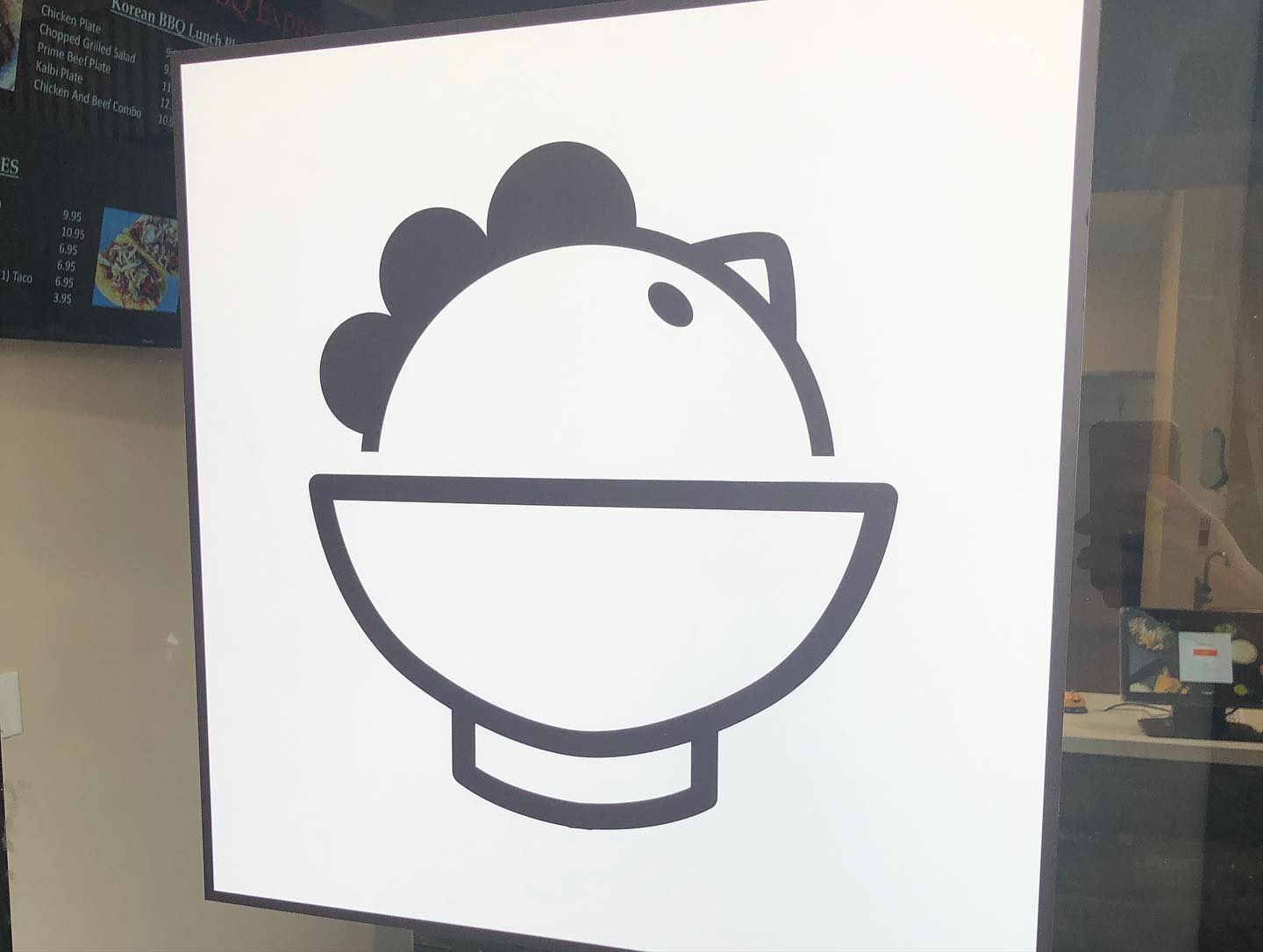 Our third stop for Hainan Chicken Rice is at Maxwell Chicken Rice in DTLA Chi...