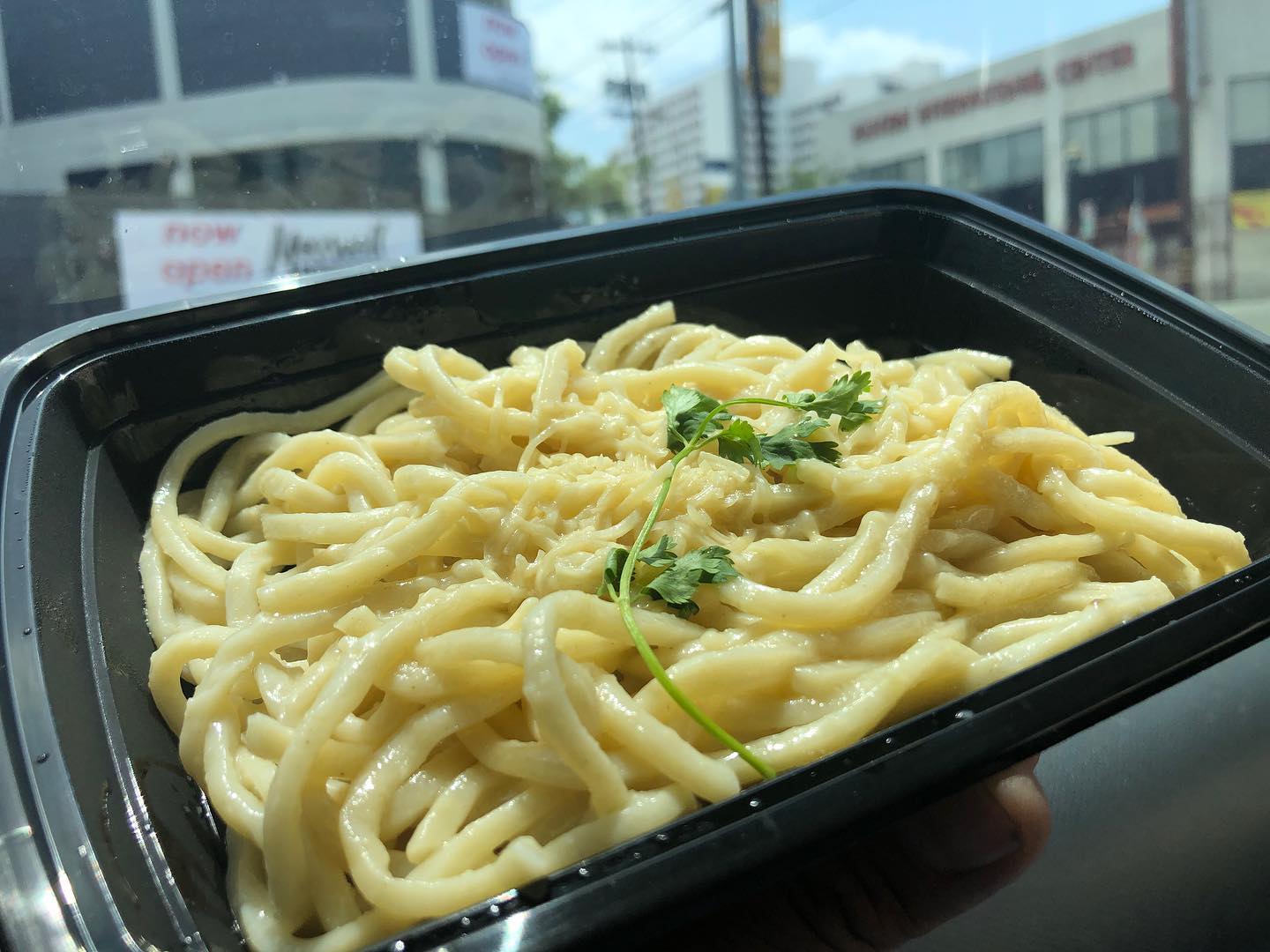 Our third stop for Hainan Chicken Rice is at Maxwell Chicken Rice in DTLA Chi...