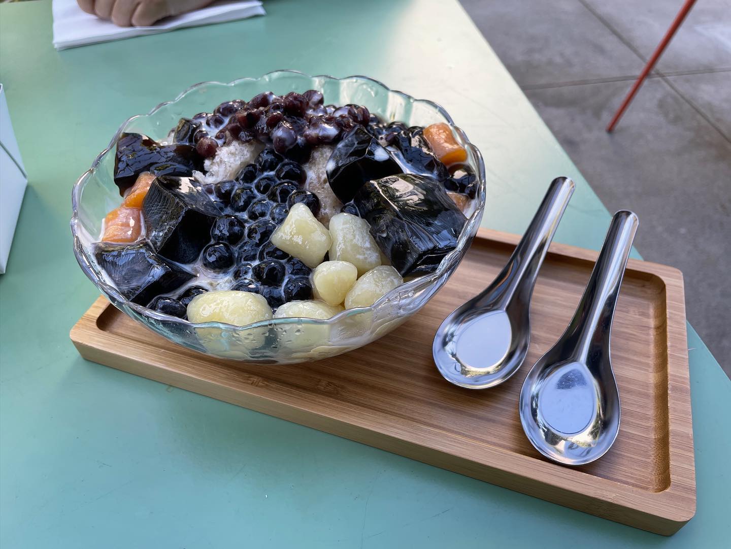 Pine & Crane vegan lunch