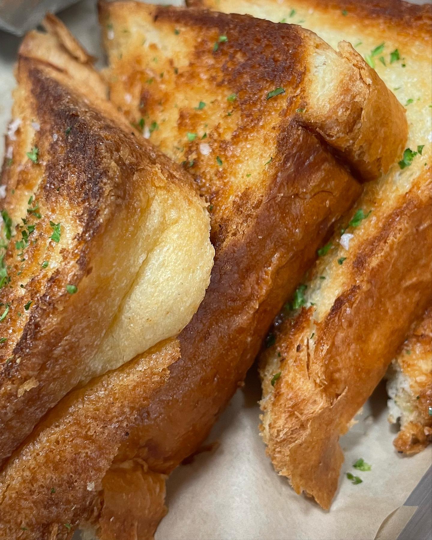 Weekend brunch with friends at LA Brisket