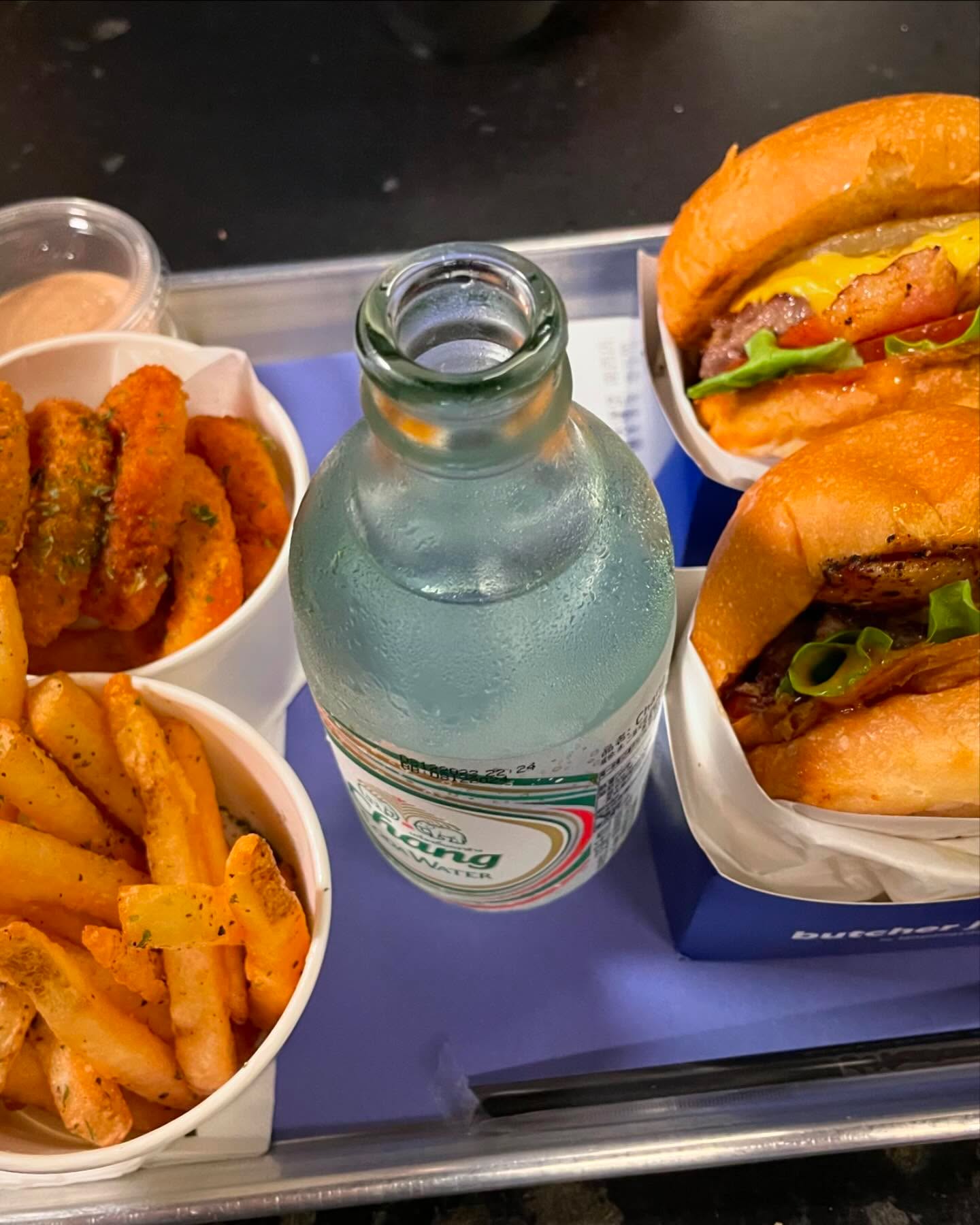 Burgers at Butcher Jr