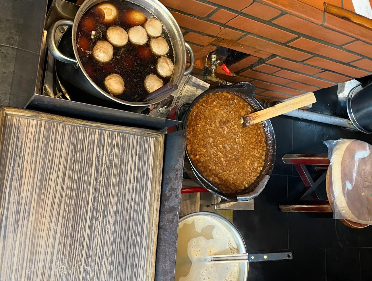 Lunch at an old favorite with an old friend