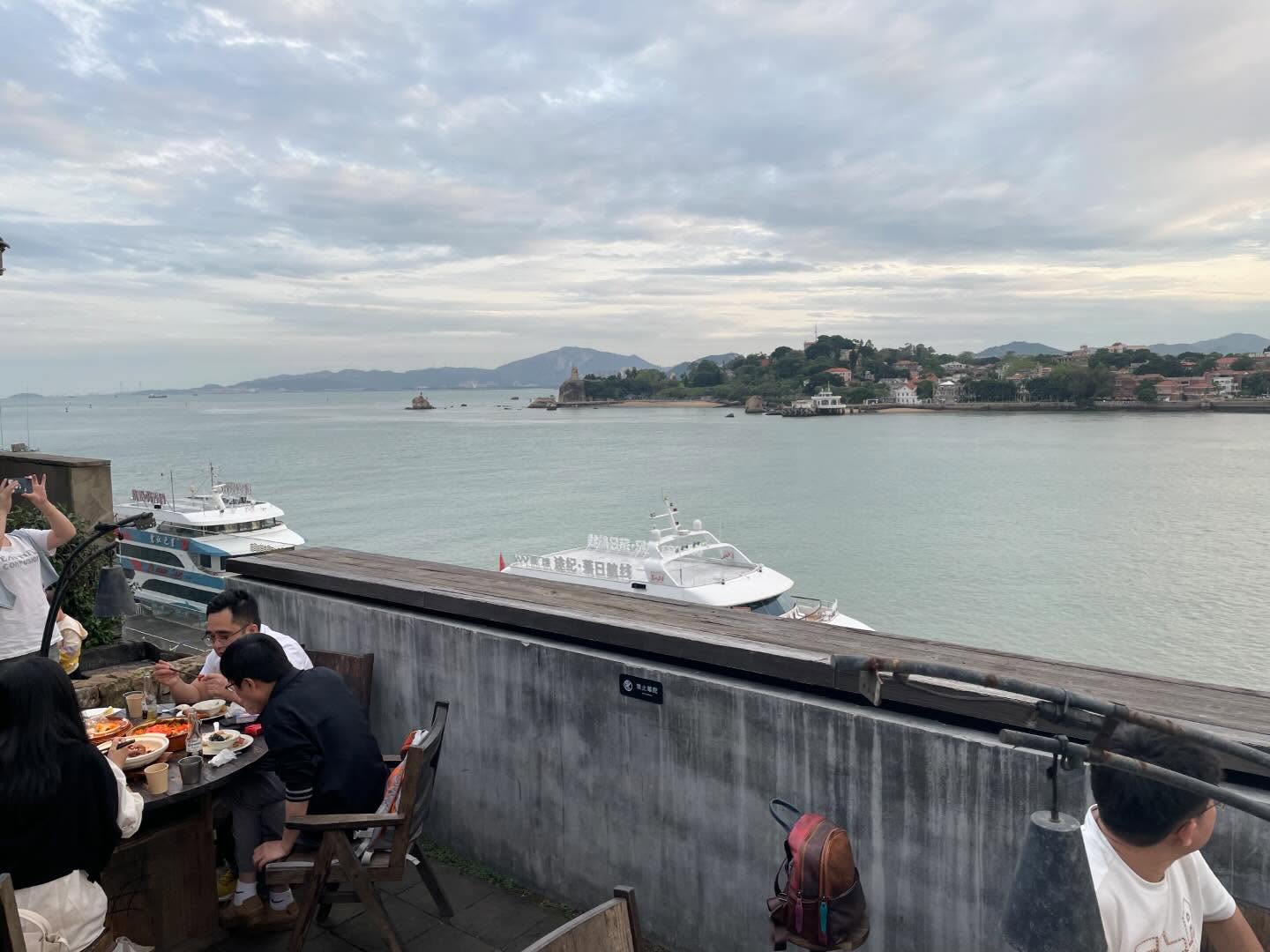 小埕戏 is one of the best design restaurants that I have ever been to