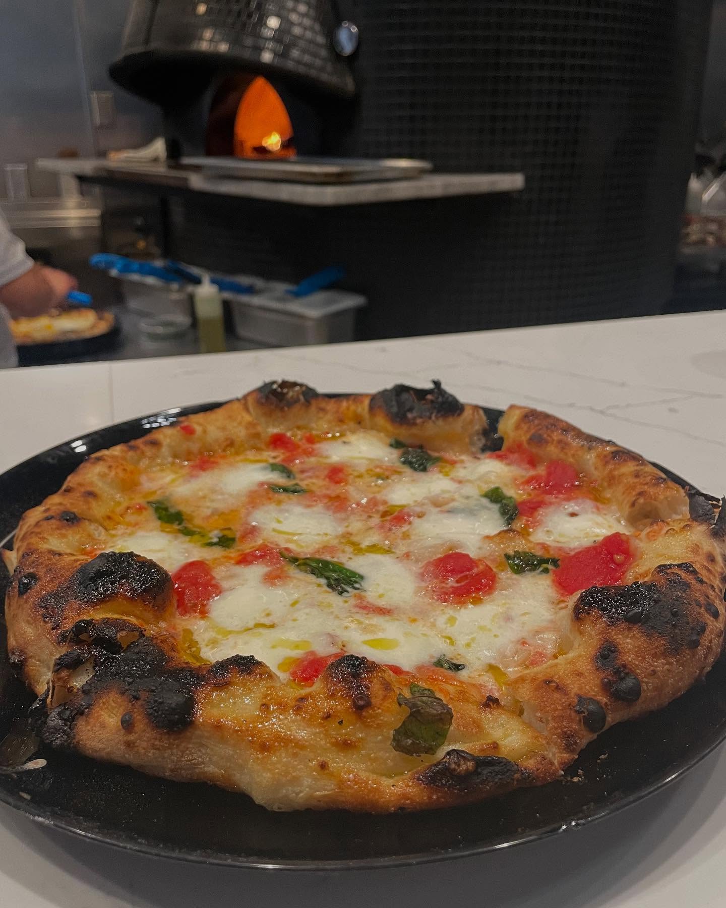 Pizza from Pizzeria Sei