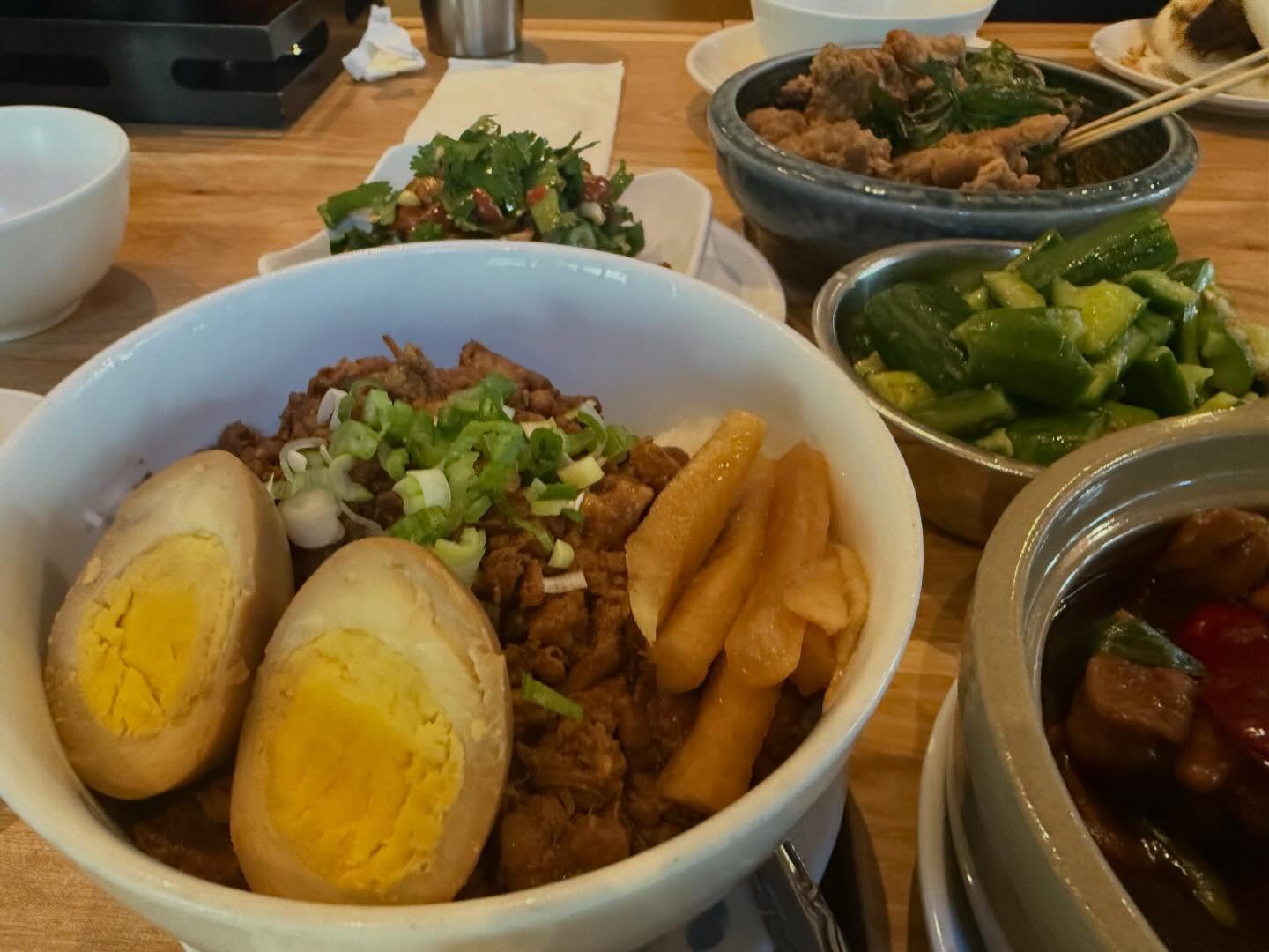 Taiwanese lunch at Pine and Crane  in dtla